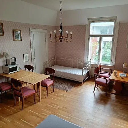 International Apartment *